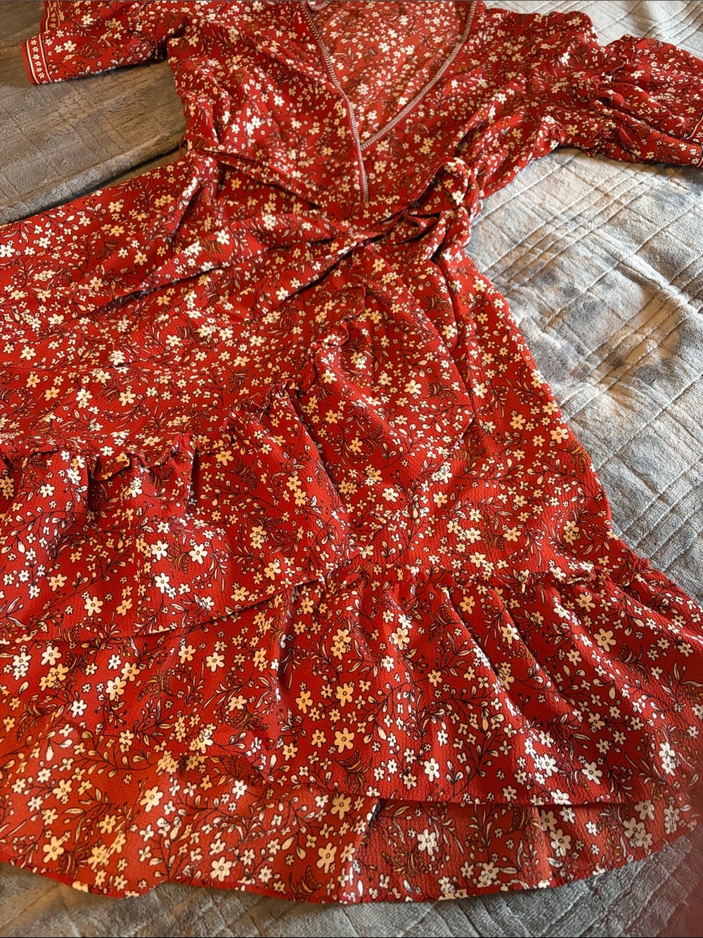Max Studio Red Floral Wrap Midi Dress - Picture 5 of 6